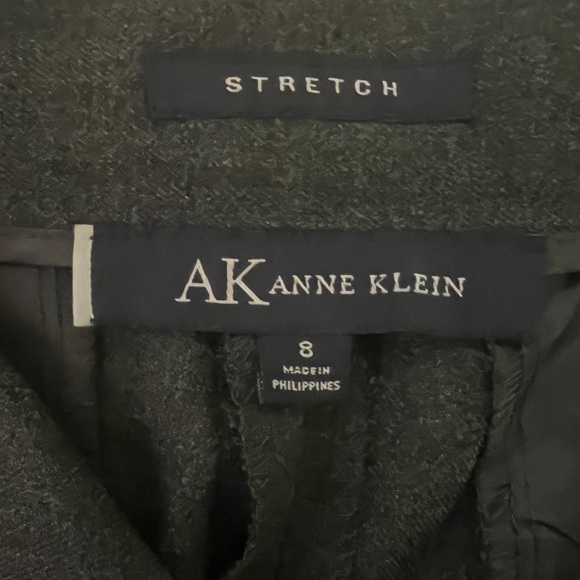 Anne Klein stretch, cuffed pants - dark gray - size 8 NWT - Picture 5 of 12